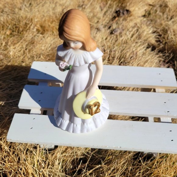 12 Enesco 1980's vintage Birthday - Growing Up Girl dolls/ Growing up Girls - Picture 2 of 6